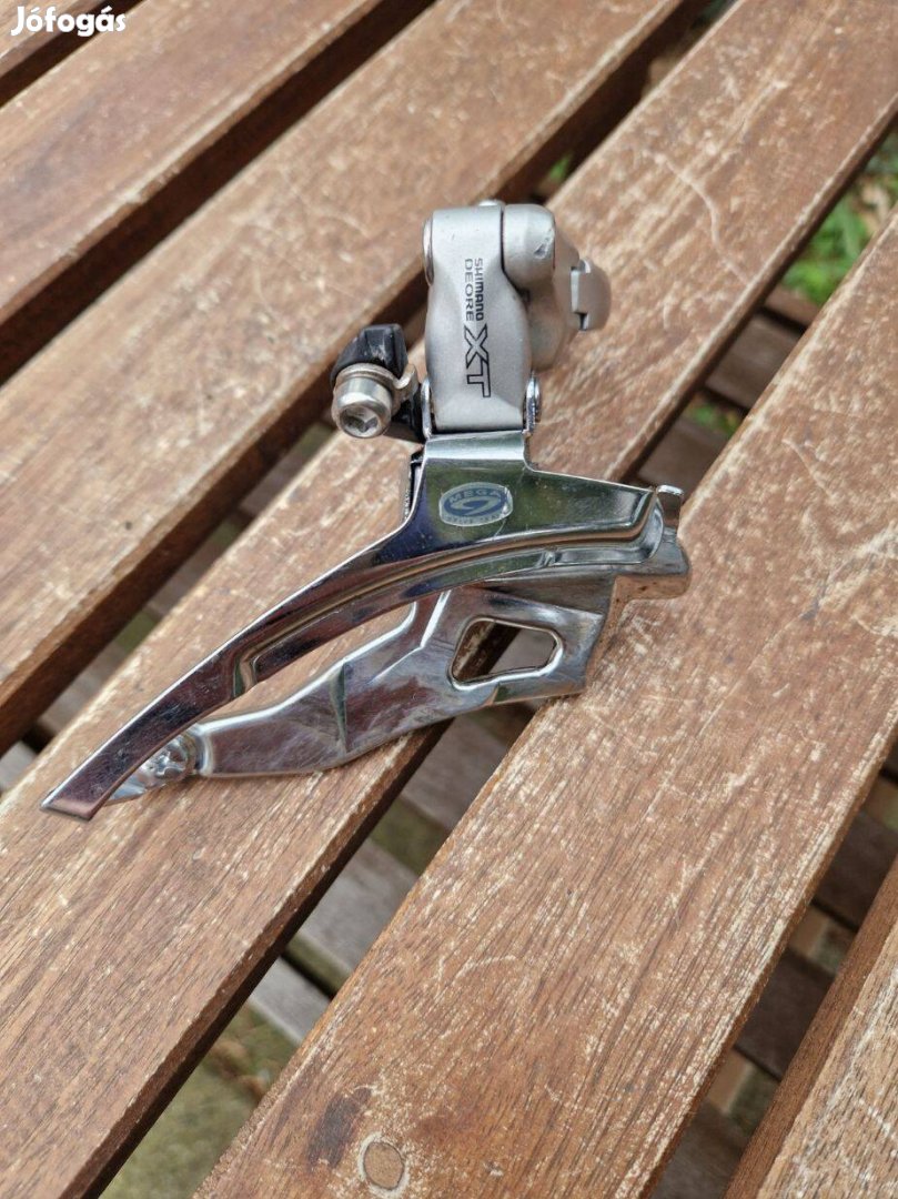 Shimano Deore XT M751 első váltó