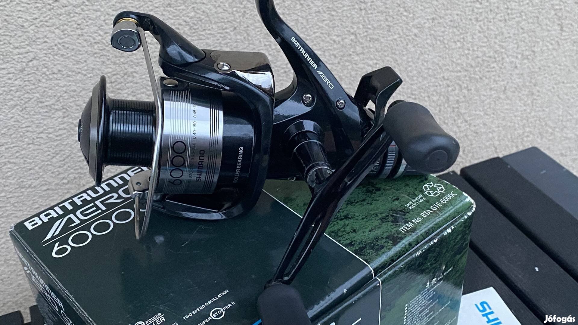 Shimano Super Baitrunner Aero GTE 6000C nyeletőfékes horgászorsó