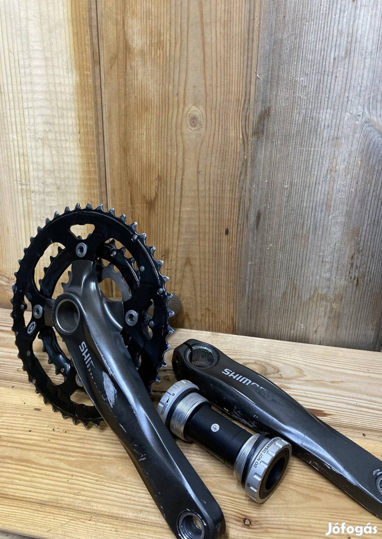 Shimano XT hajtómű integrált csapággyal