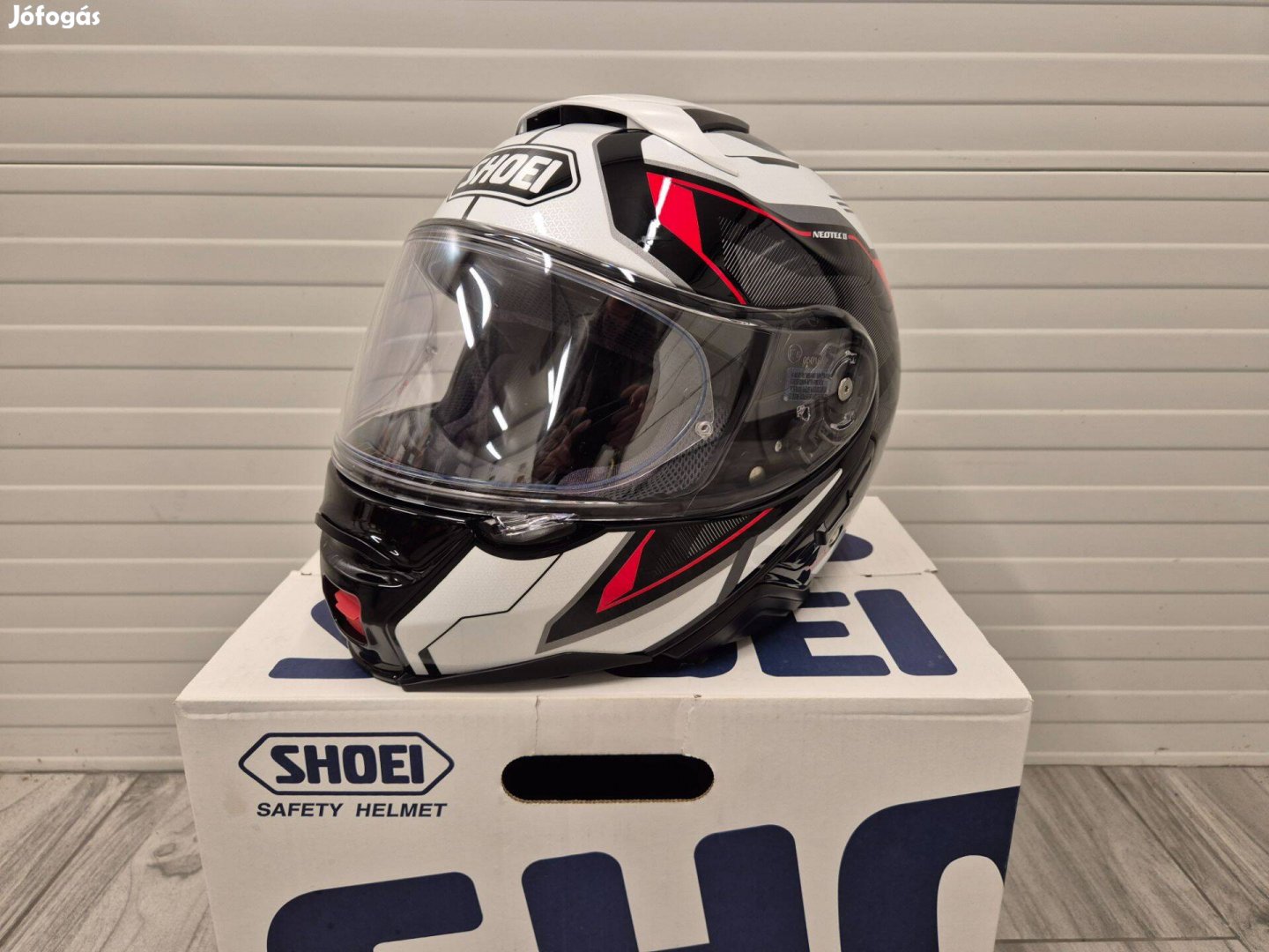 Shoei Neotec 2