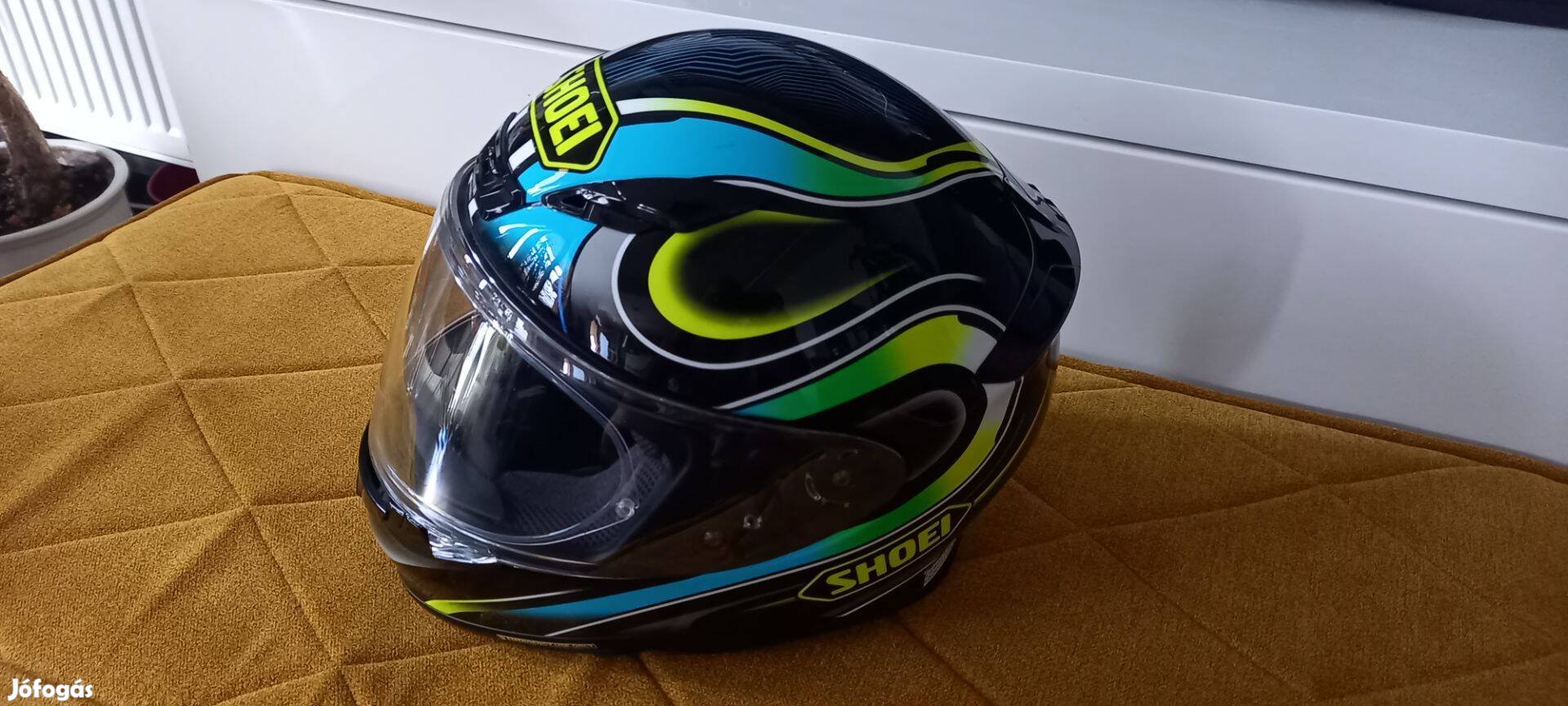 Shoei Nxr újszerű bukósisak S méretben eladó