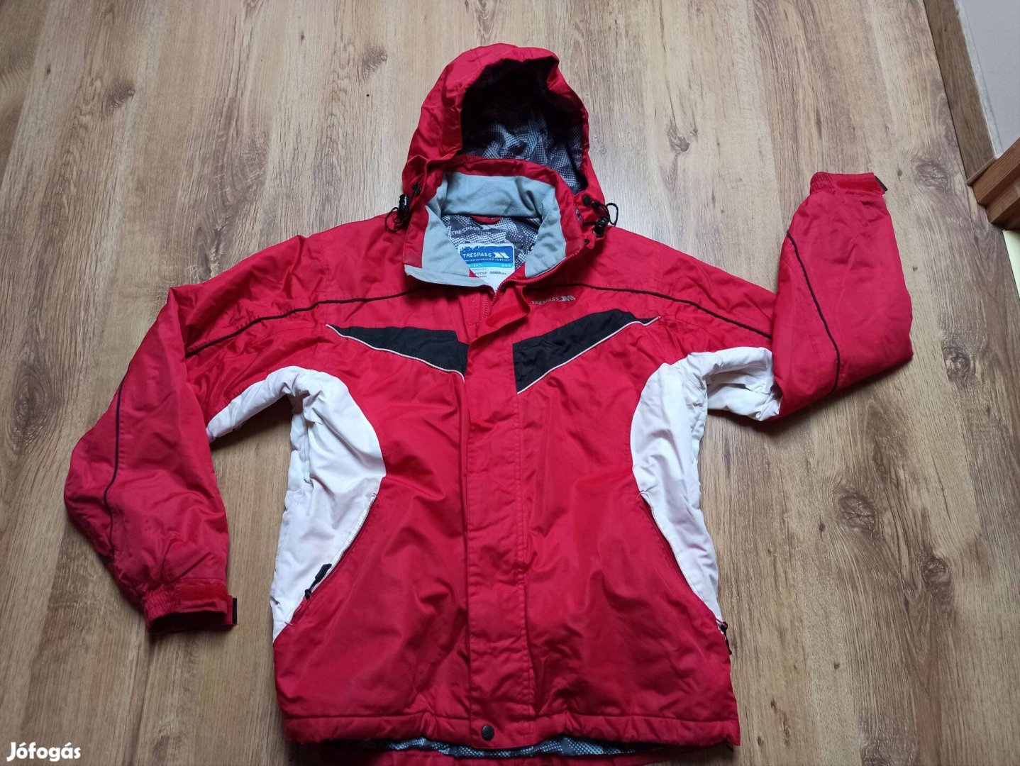 Sí kabát, Mammut, Jack Wolfskin, The North Face