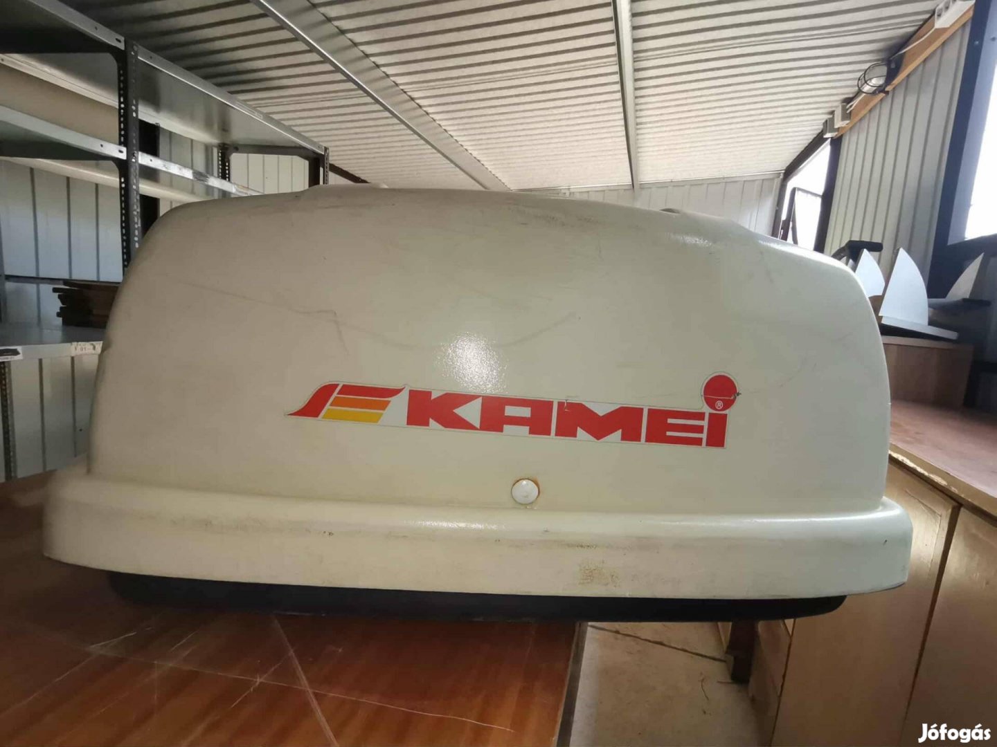 Síbox, tetőcsomagtartó