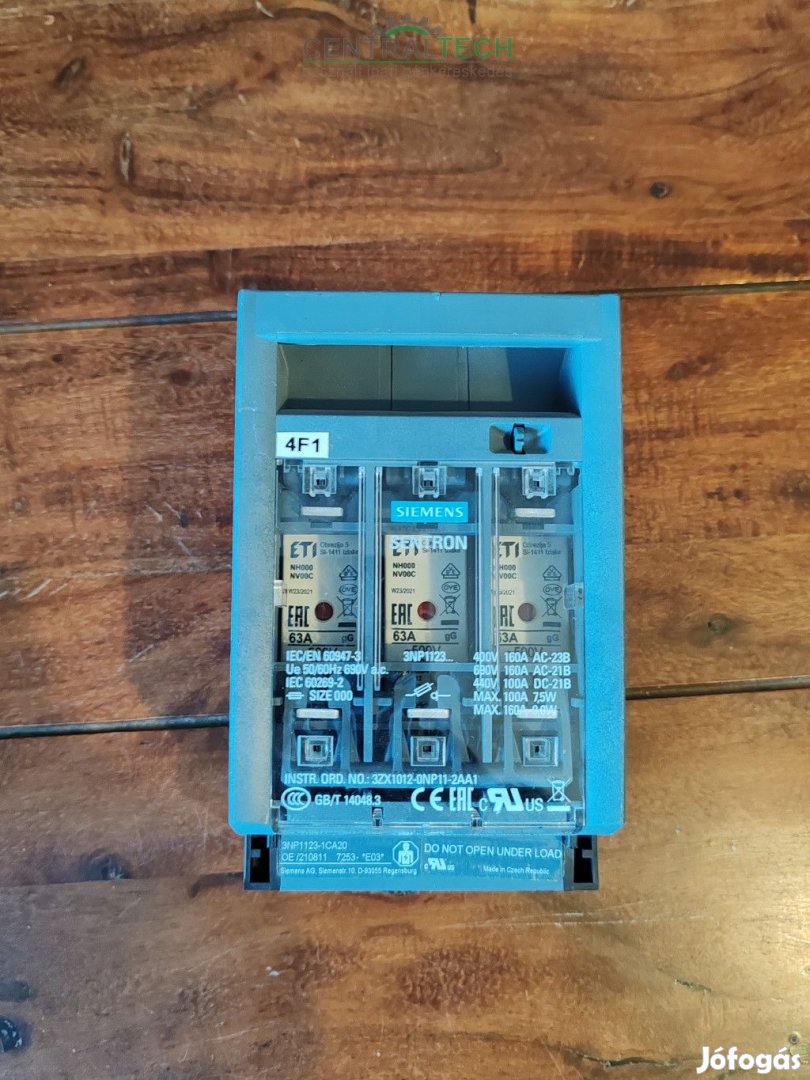 Siemens 3NP1123-1CA20 szakaszoló, 3P, NH-000, kengyeles