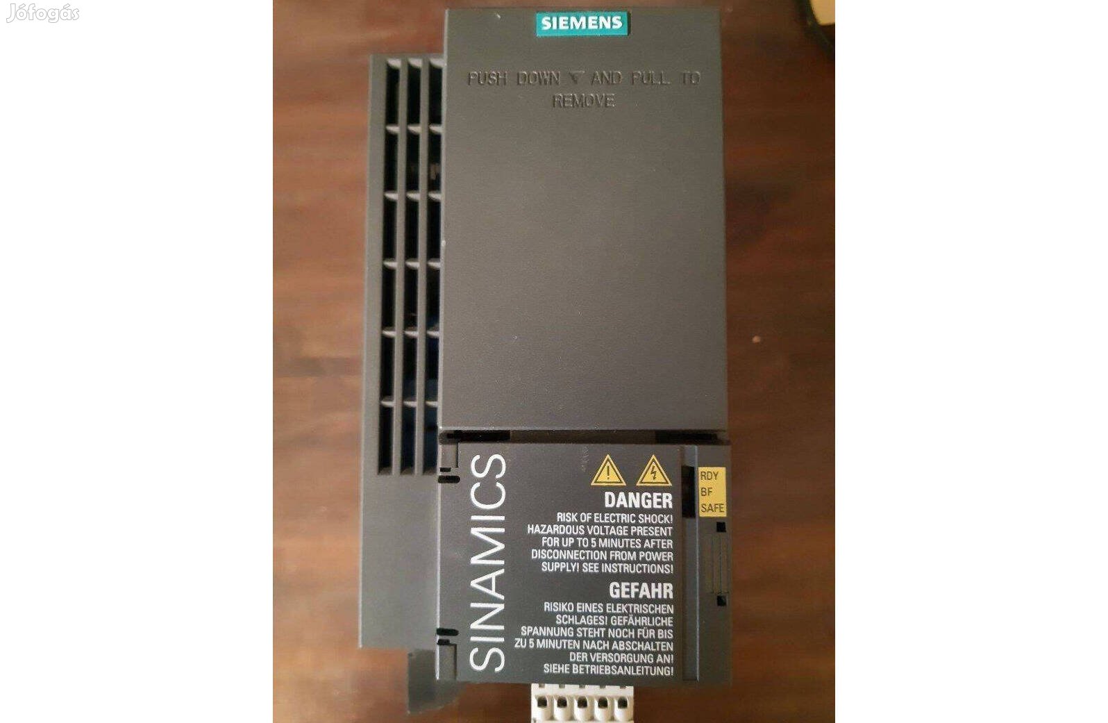 Siemens frekvenciaváltó 1P6SL3210-1KE21-3AB1 Sinamics G120C, 5,5 kW