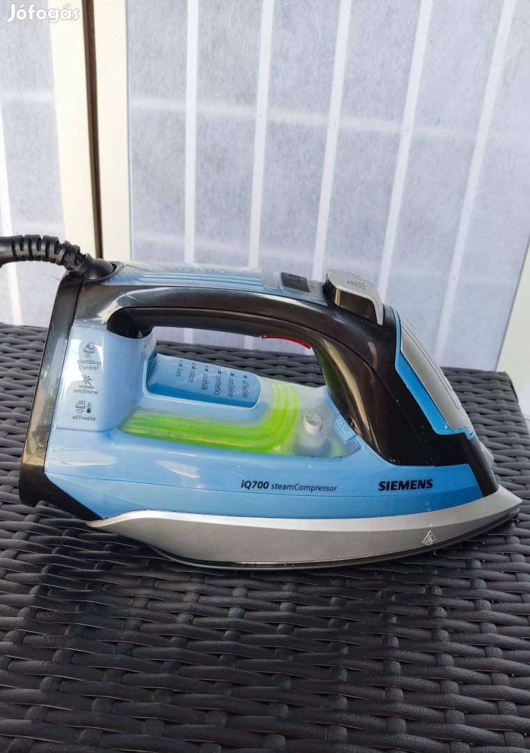 Siemens iQ700 gőzállomásos vasaló