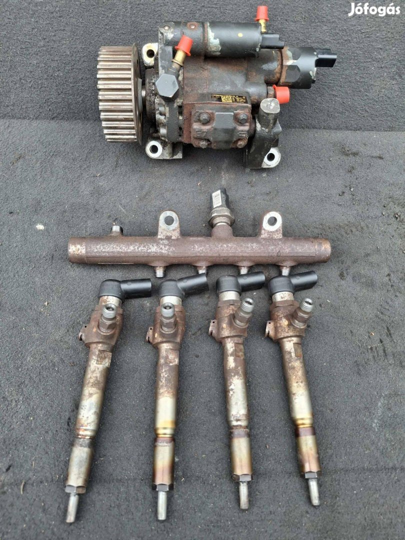 Siemens porlasztó nagynomasú szivattyú 8200821184 8200294788