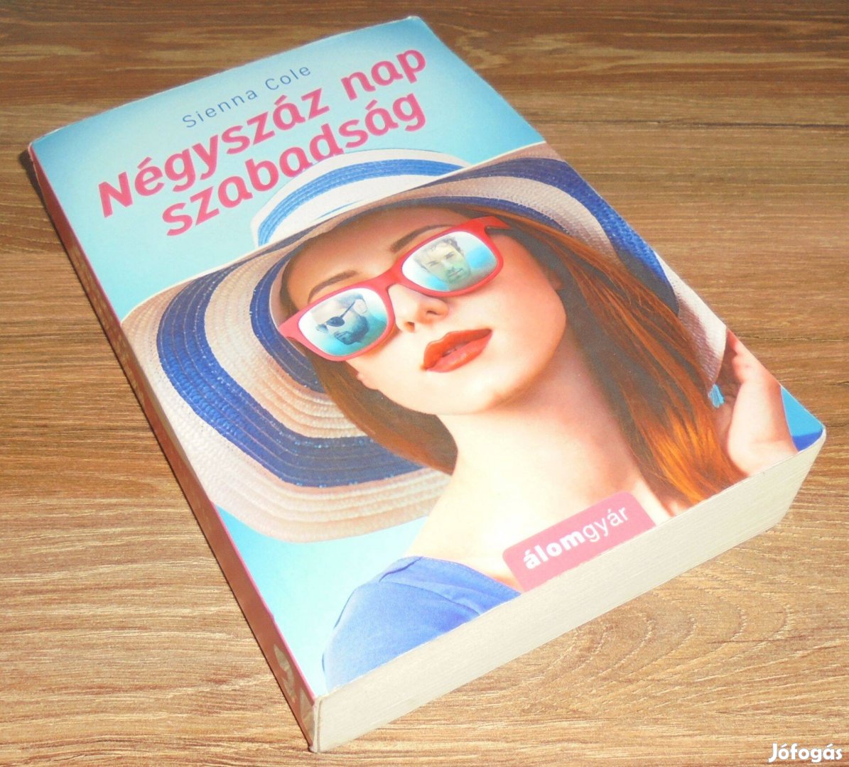 Sienna Cole: Négyszáz nap szabadság