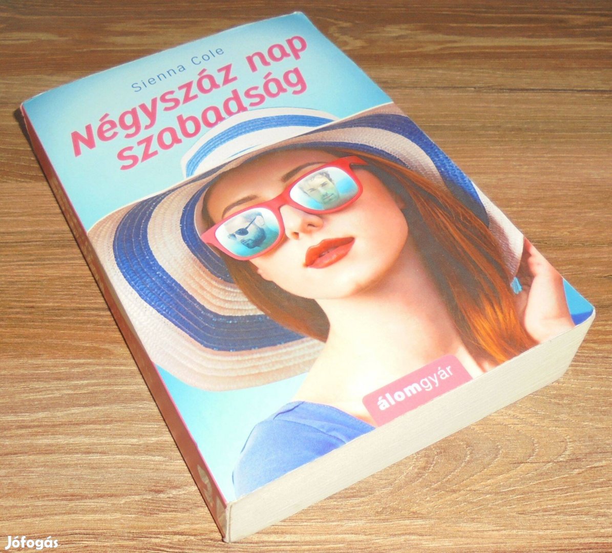 Sienna Cole: Négyszáz nap szabadság