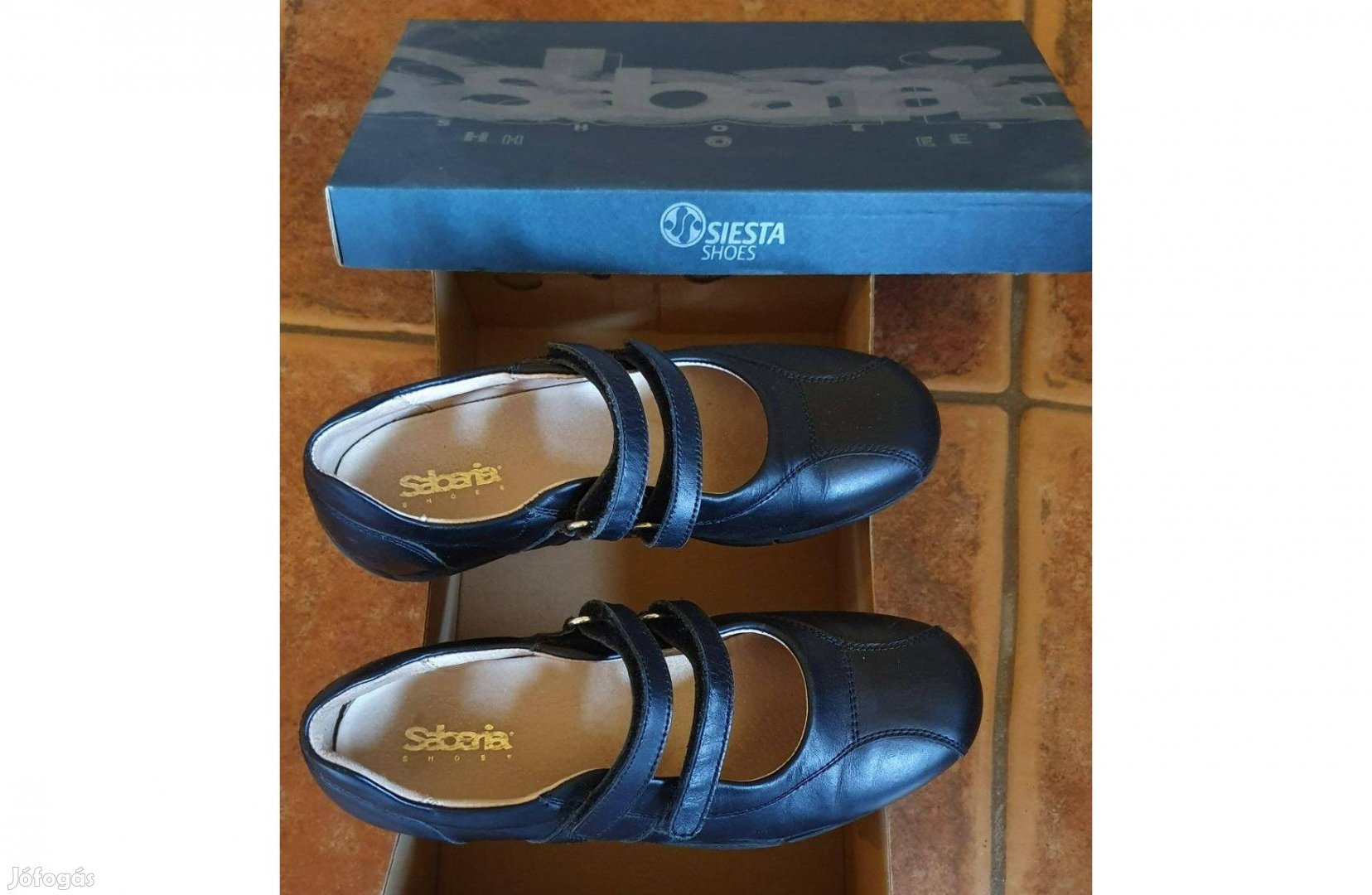 Siesta márkájú, 34-es lányka cipő
