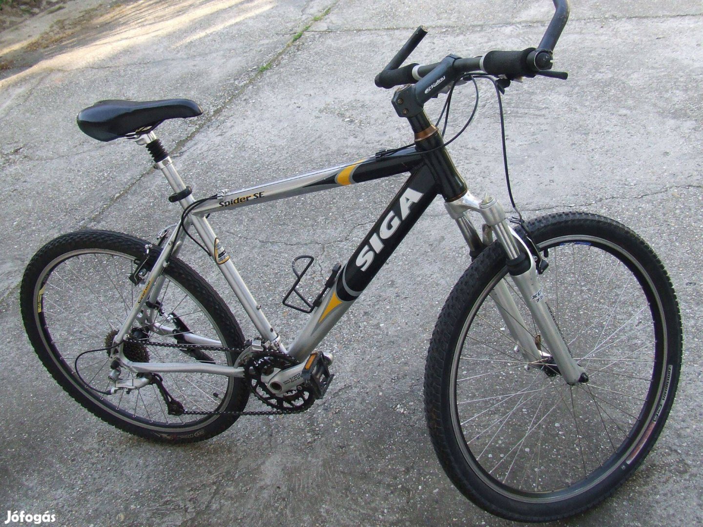 Siga aluvázas, XT-váltós 26 "-os kerékpár eladó