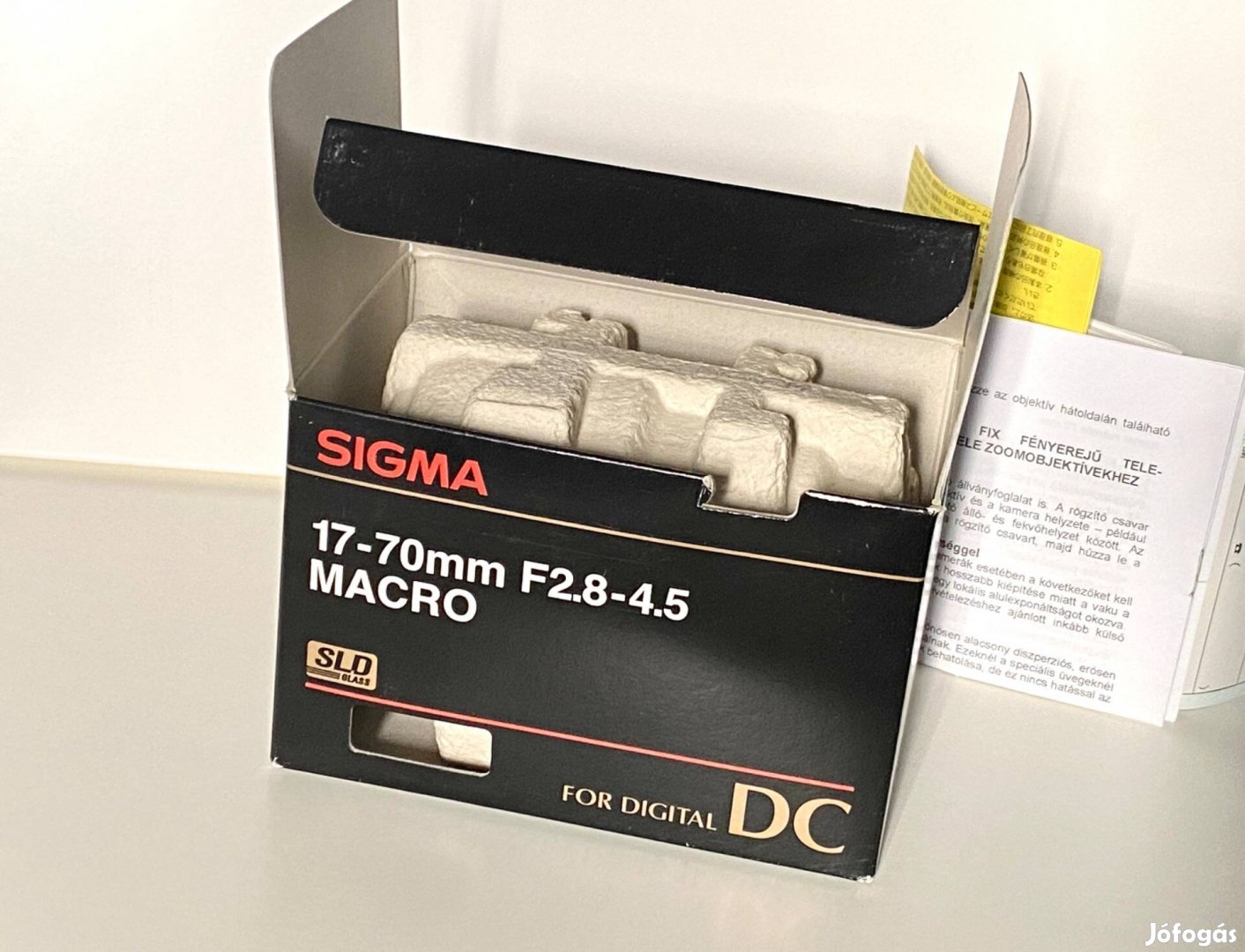 Sigma (Canon) 17-70mm F2.8-4.5 Macro