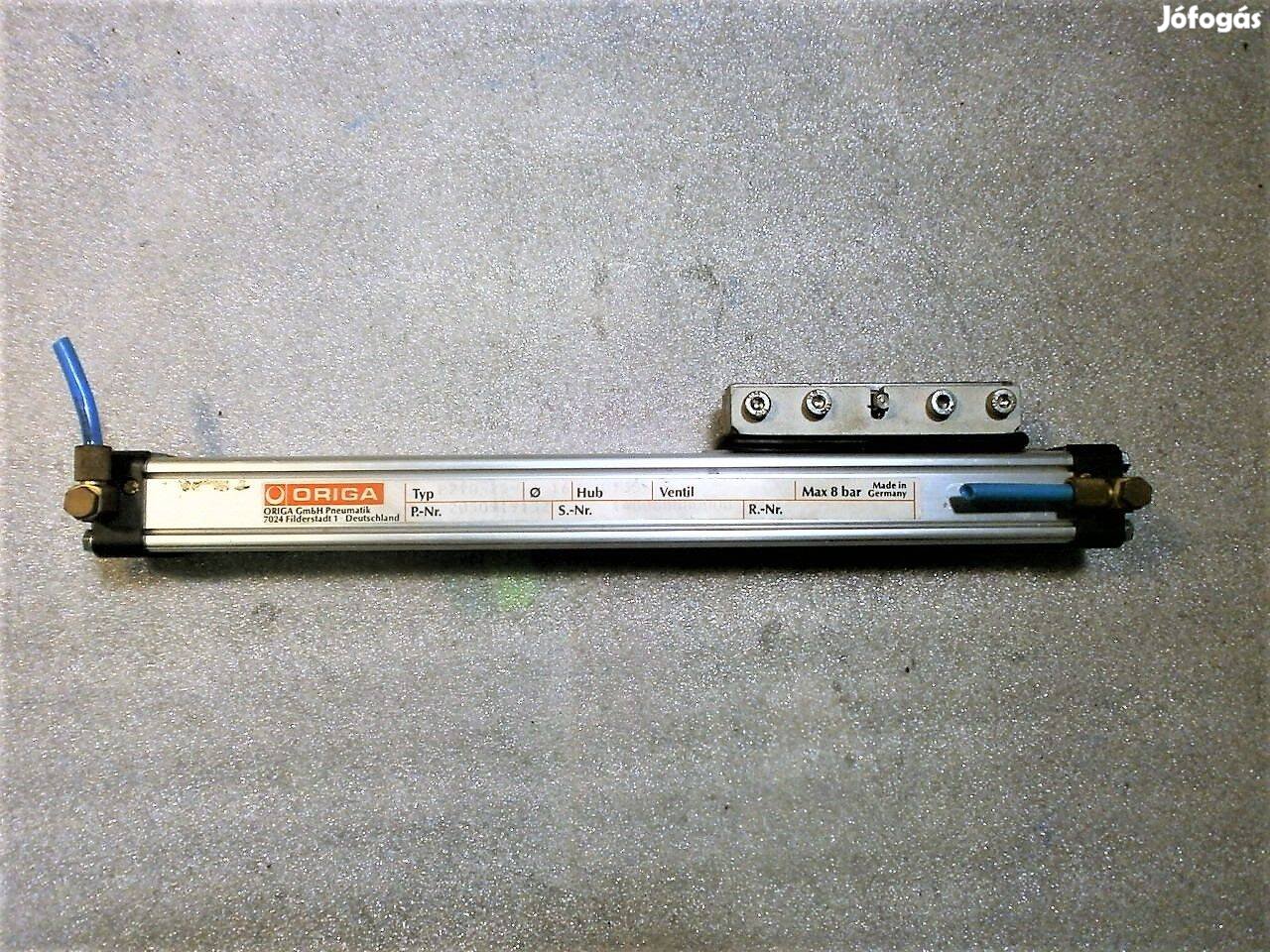 Siklóhenger lineáris henger dugattyúrúd nélküli munkahenger