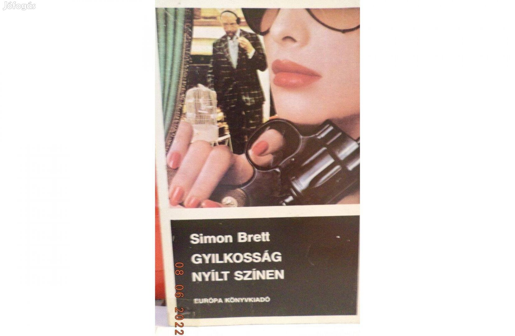 Simon Brett: Gyilkosság nyílt színen