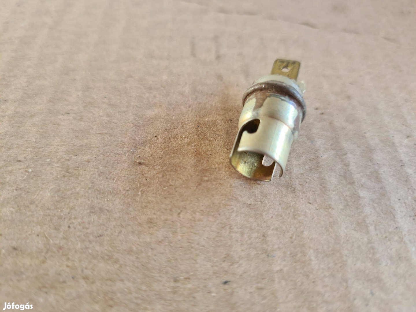 Simson 4 W-OS Izzó Foglalat