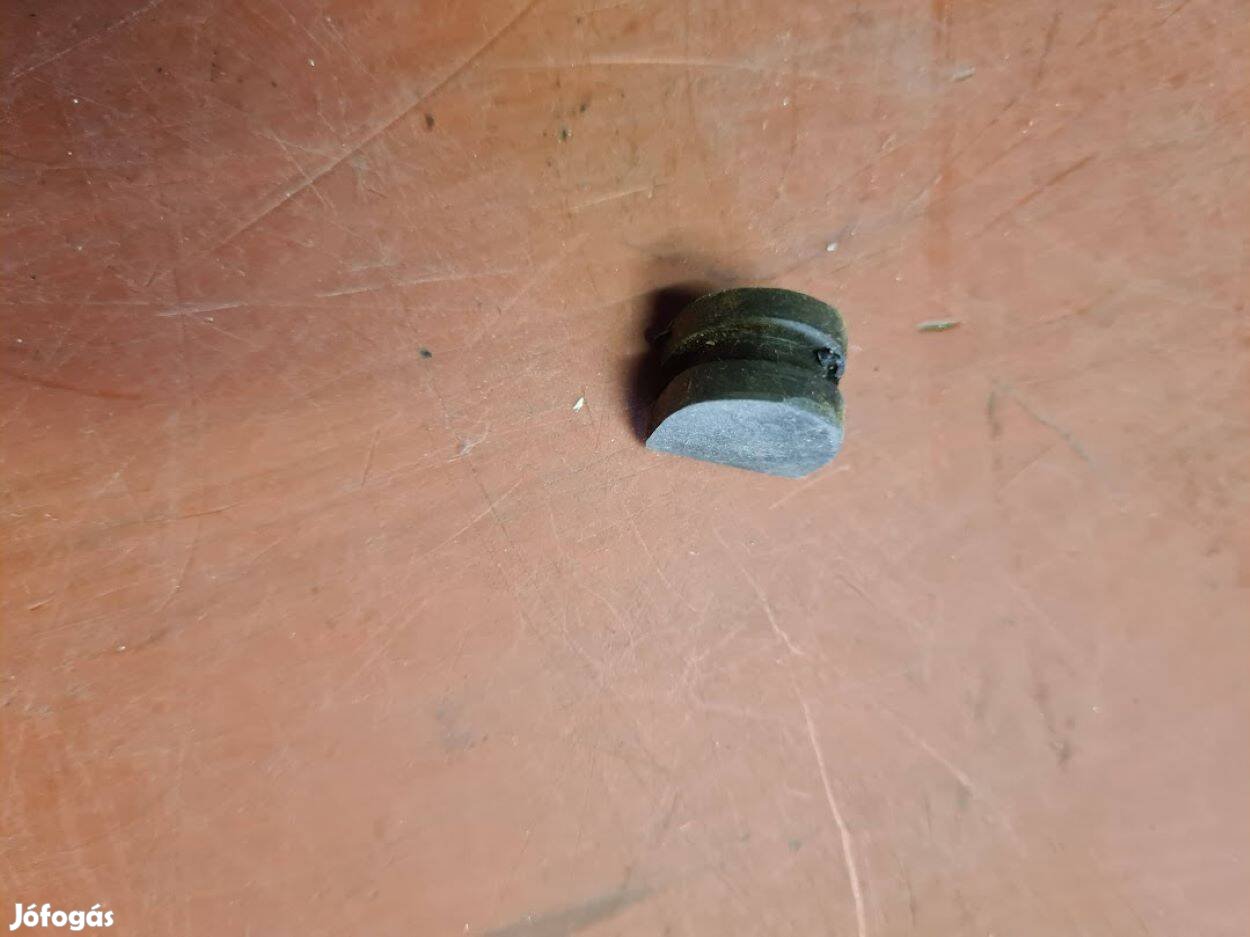 Simson Gumidugó Blokk Közepébe