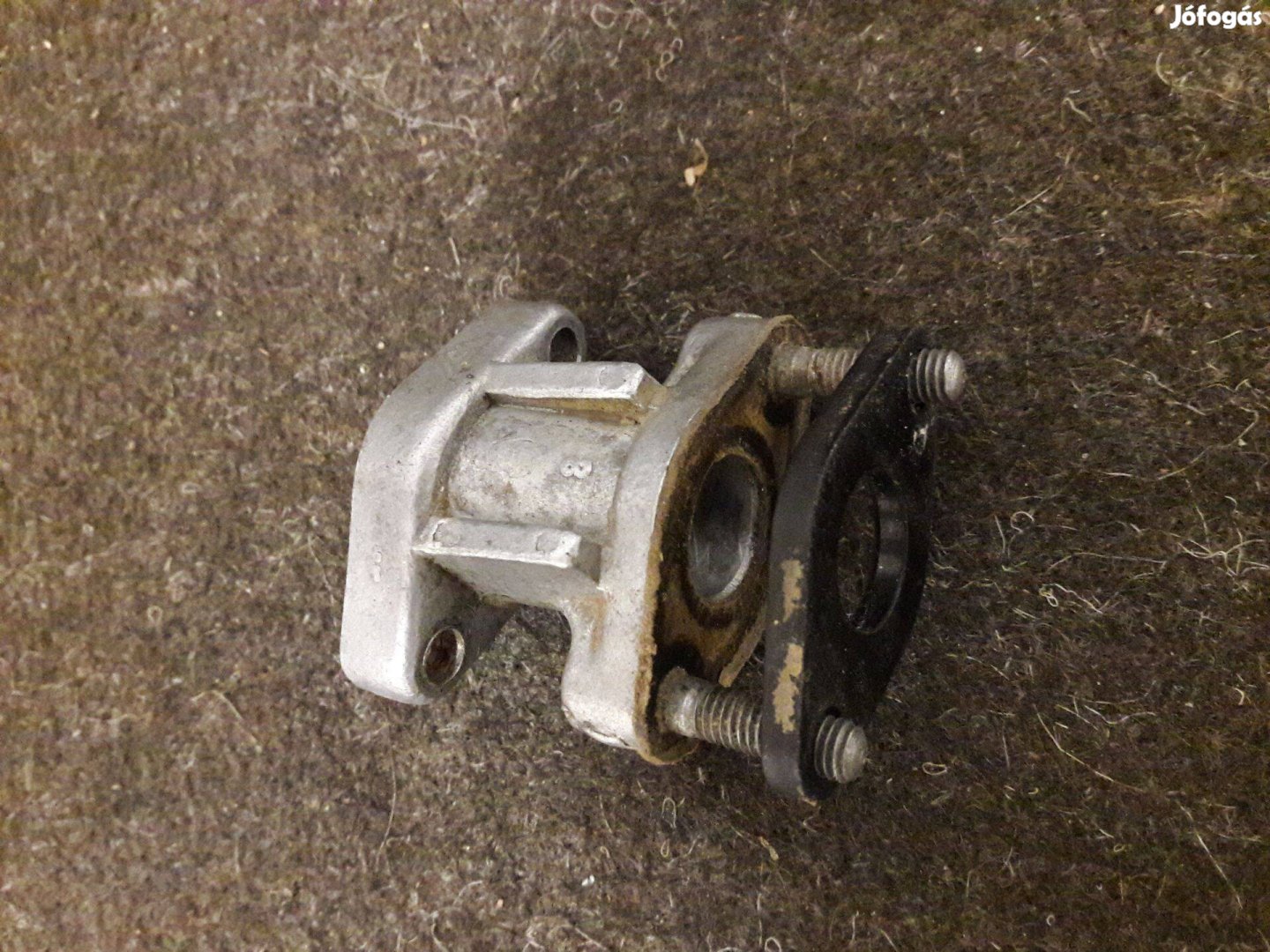 Simson S50 / Star / Schwalbe karburátor közdarab / szívócsonk szett