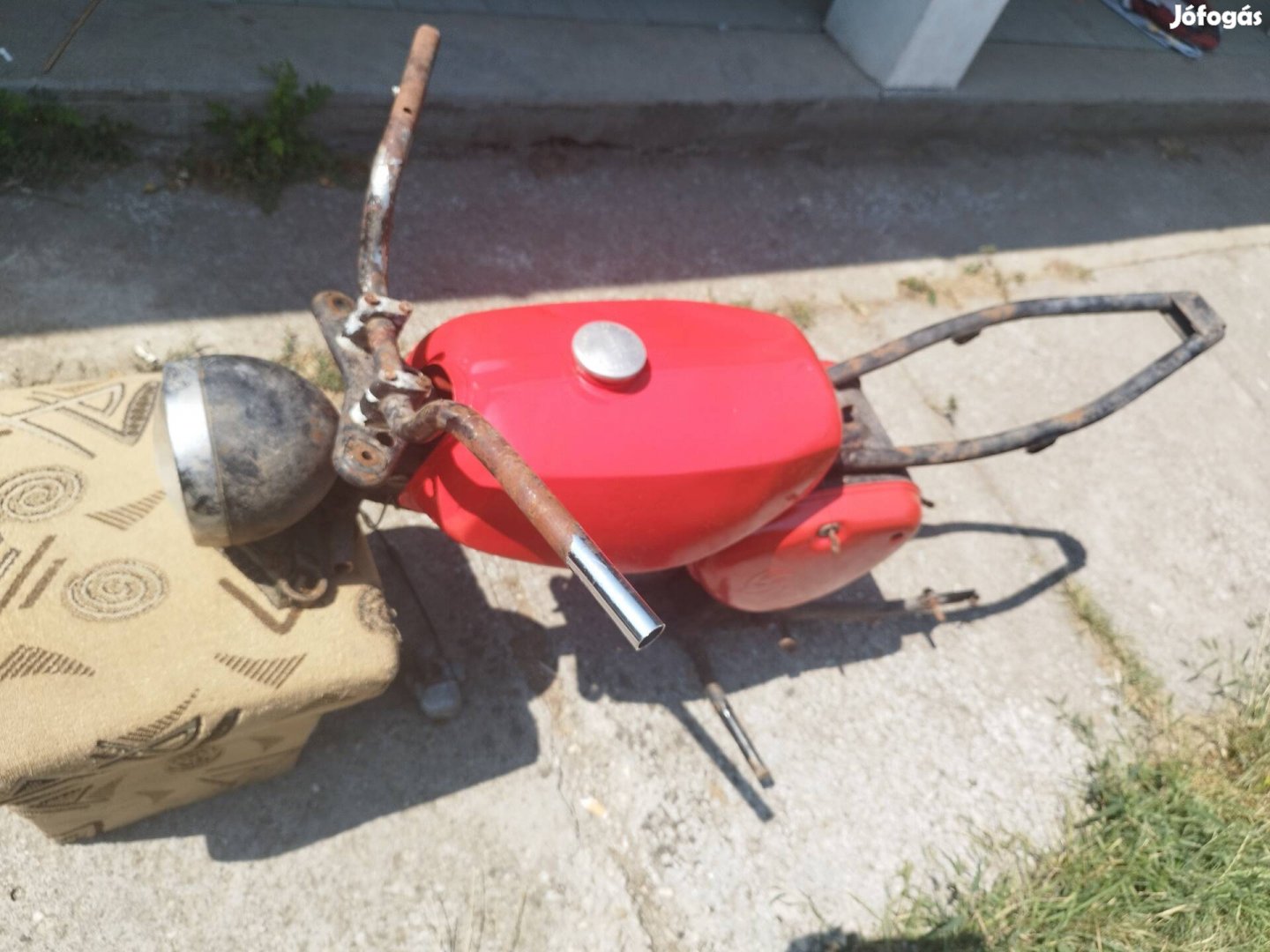 Simson S51 Váz , Alkatrész
