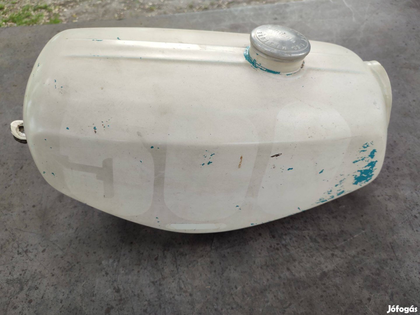 Simson S51 tank