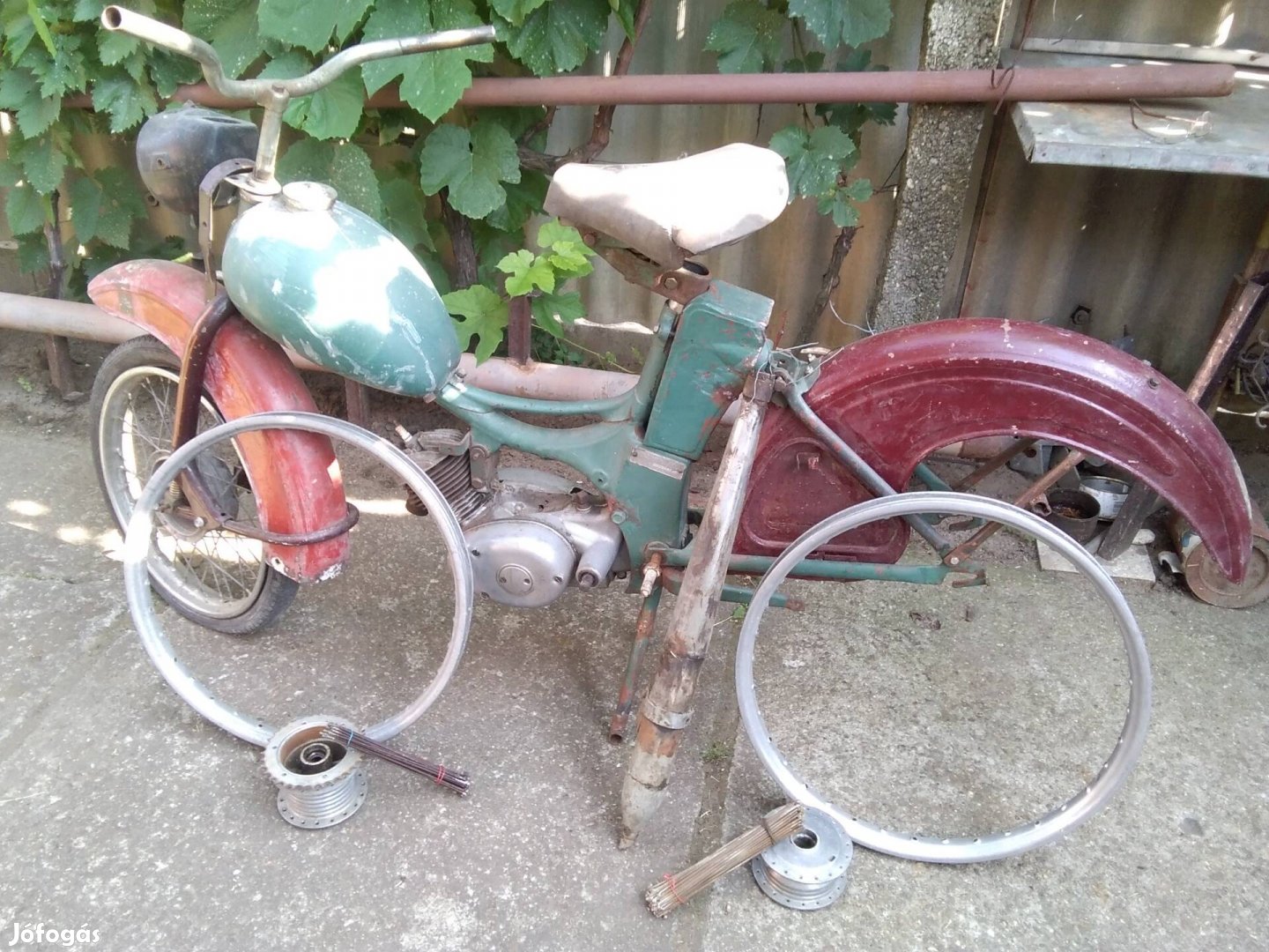 Simson SR2 motoralkatrészek