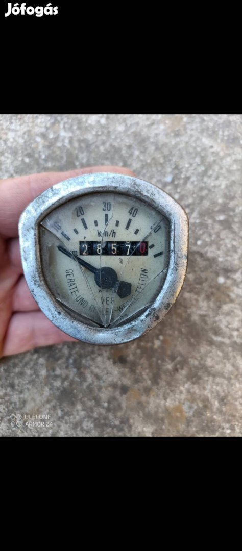 Simson SR 1-SR 2 kilométeróra