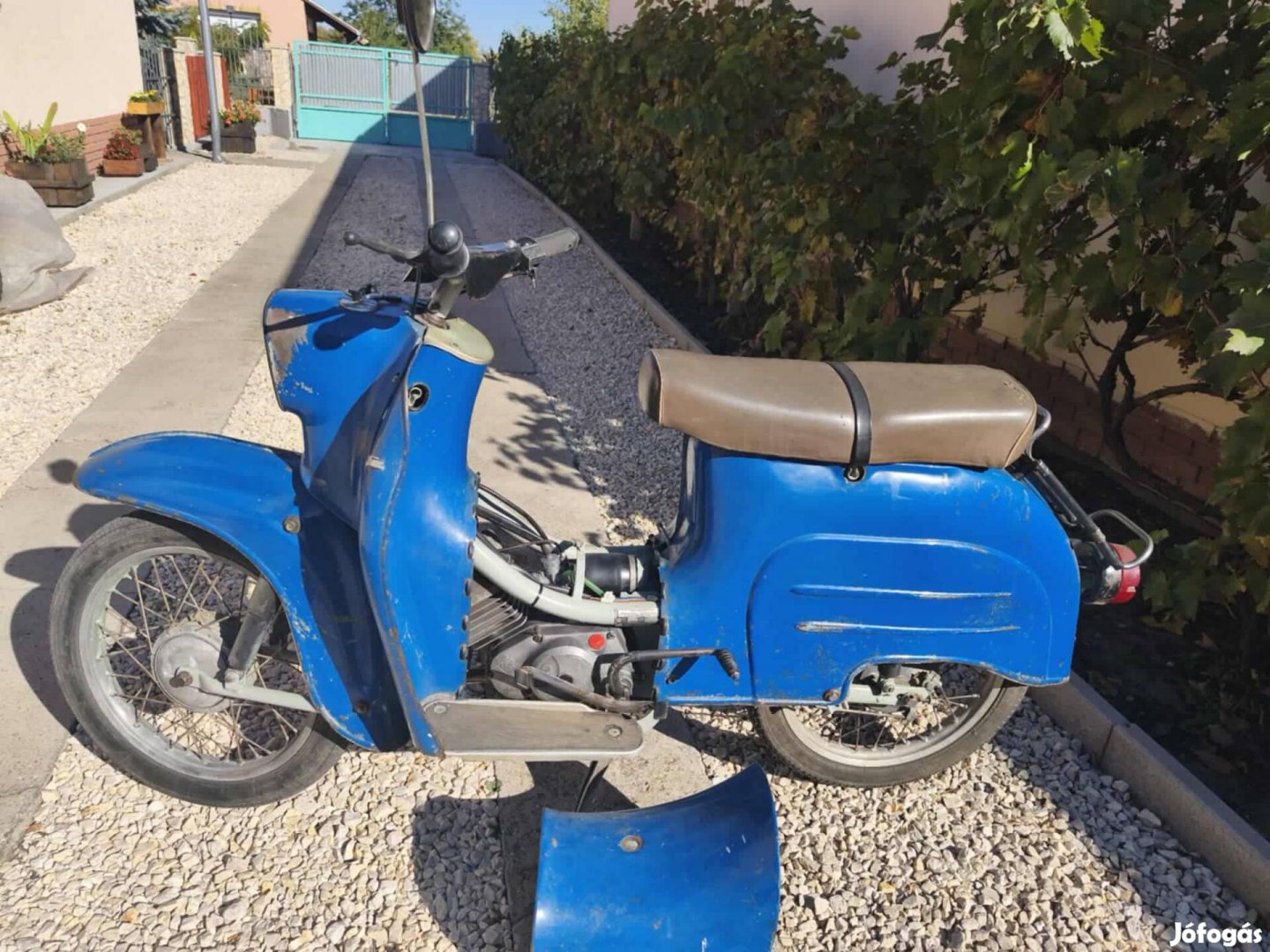 Simson Schwalbe Kr51/2 gyári festésű alkatrészek egyben eladók