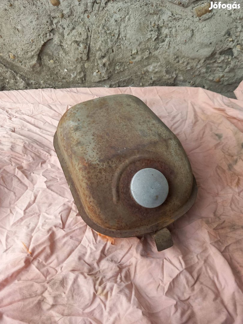 Simson Schwalbe üzemanyag tank