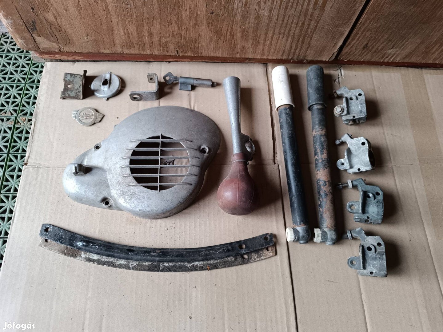 Simson Star alkatrészek, gyári pumpa