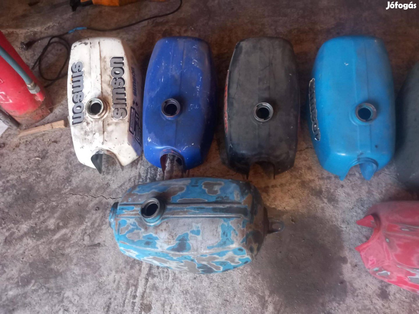 Simson Tank Több DB (Postázom is)
