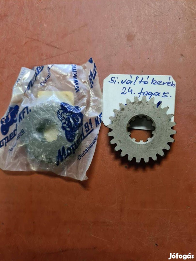 Simson Váltó fogaskerék Z24