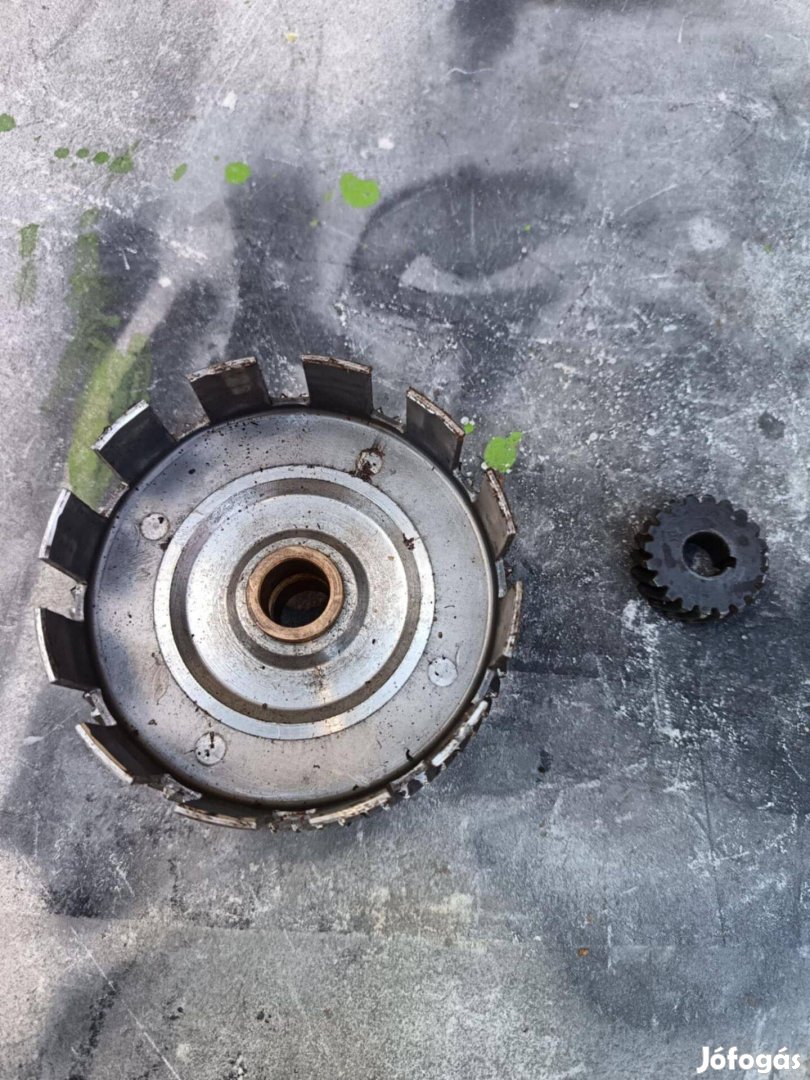 Simson fogaskerék kuplung kosár eladó
