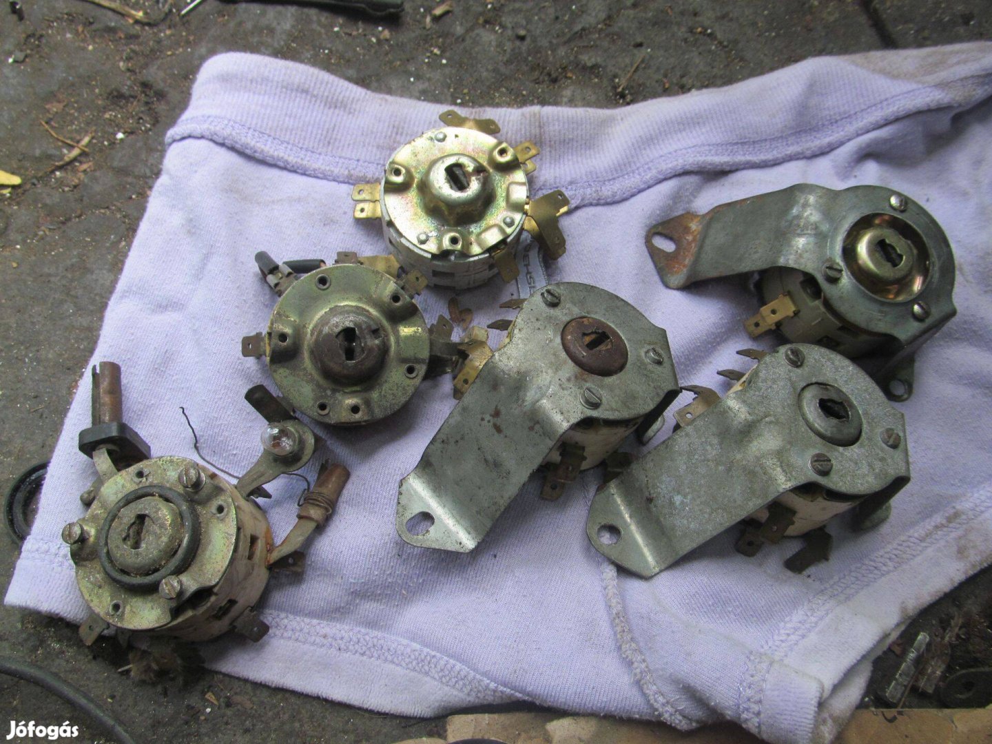 Simson gyújtáskapcsolók eladóak