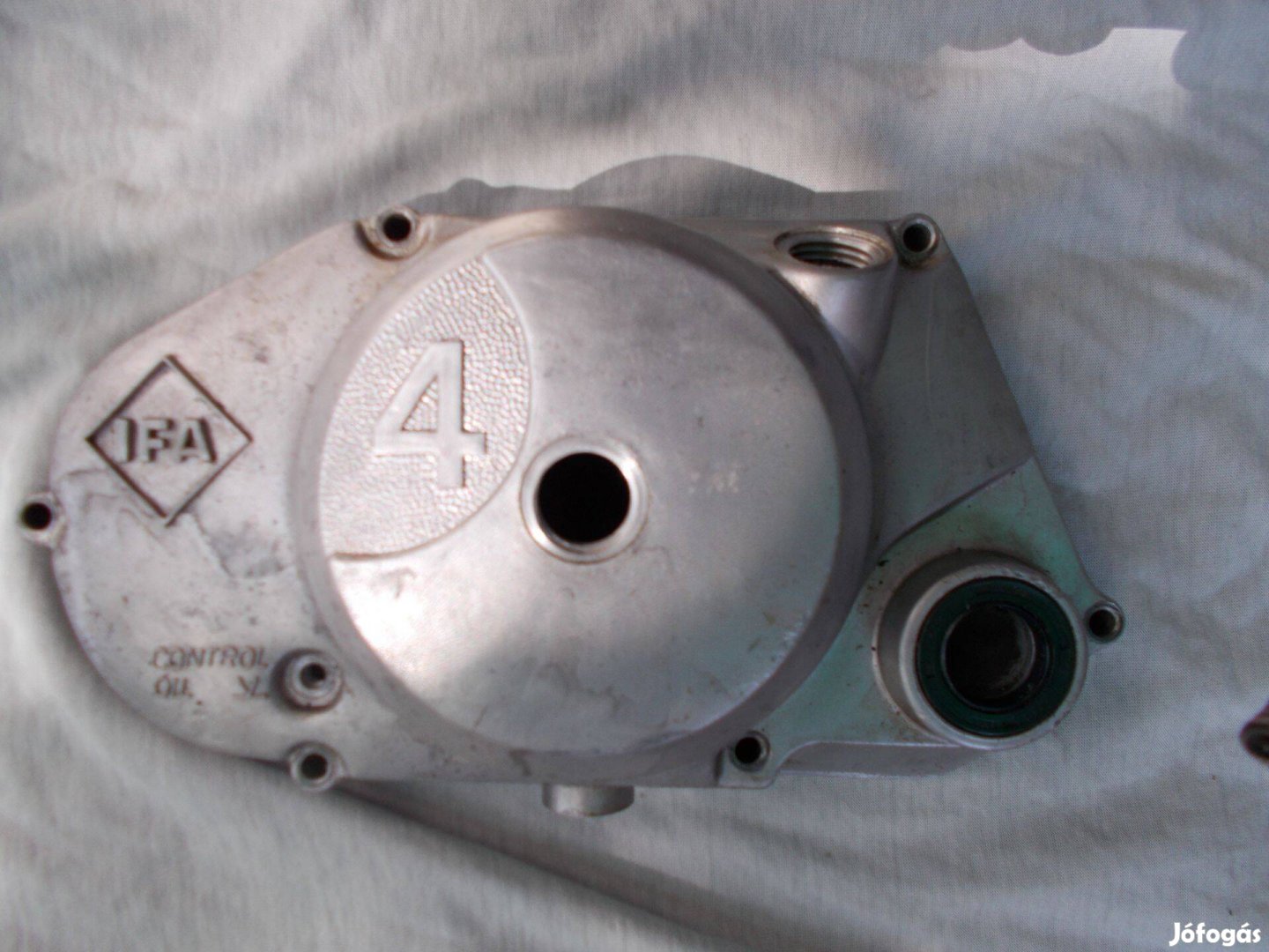 Simson s51 kuplung dekni. Olajleeresztő menet hibás
