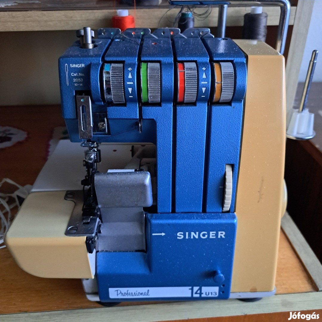 Singer Professional 14U13 varrógép