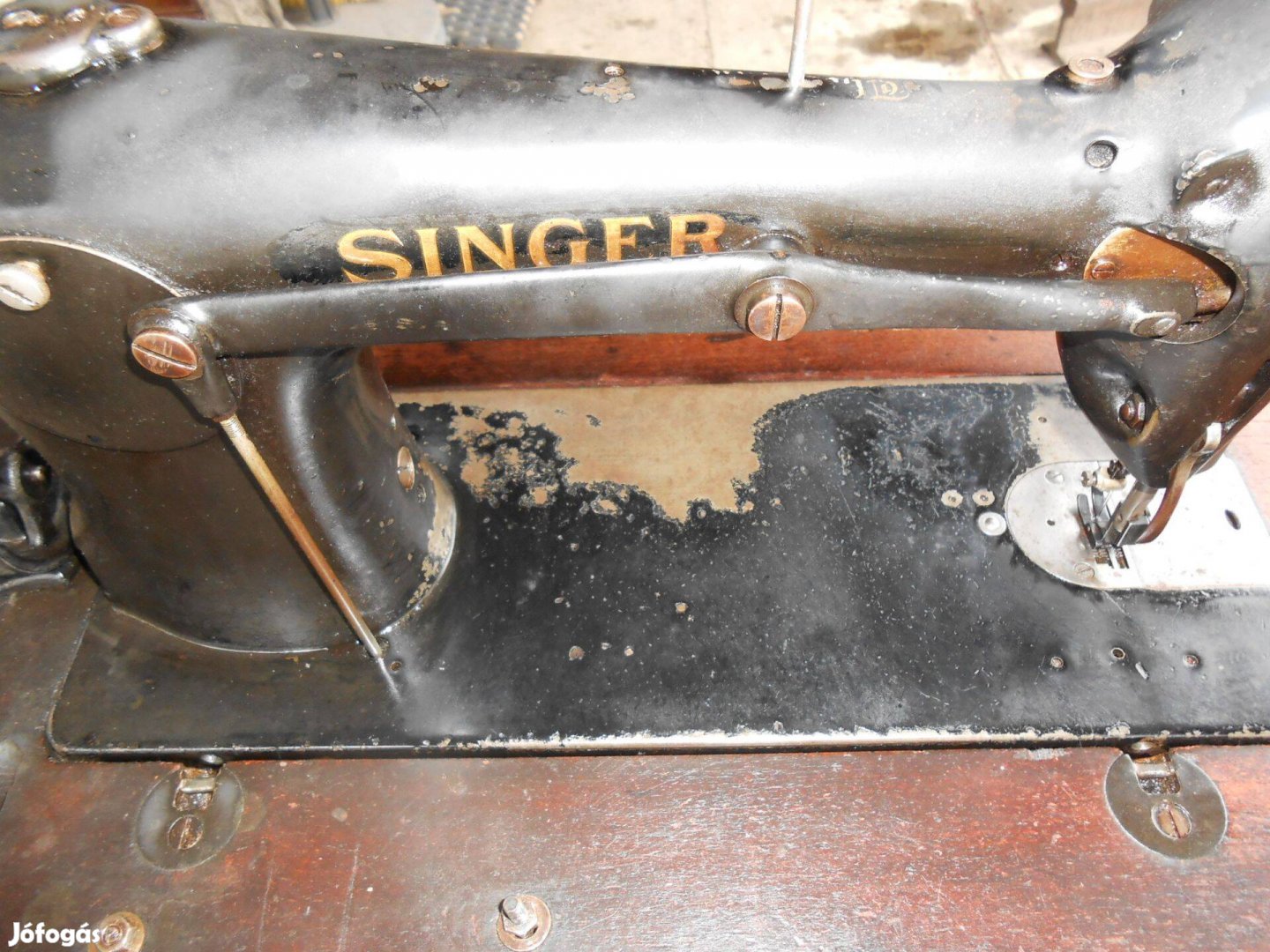 Singer varrógép, szabó ipari varrógép, 220 voltos motorral