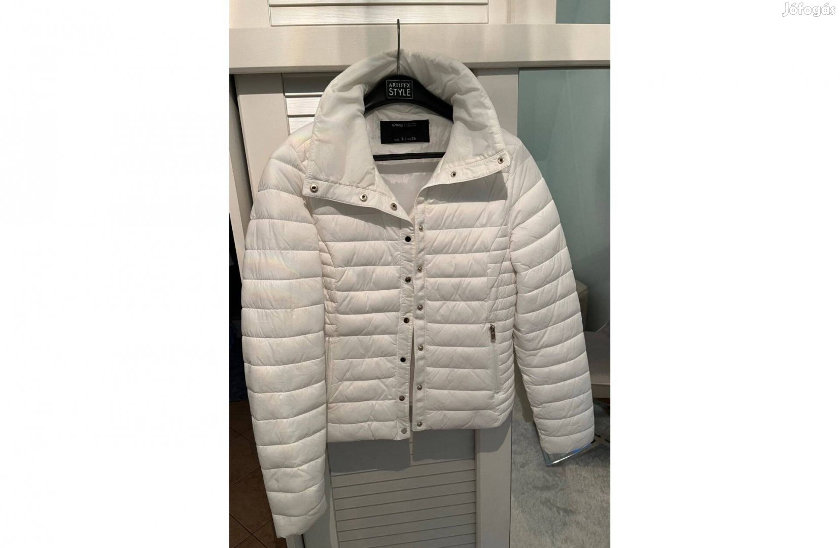 Sinsay fehér rövid fazonú női lányka kabát S új