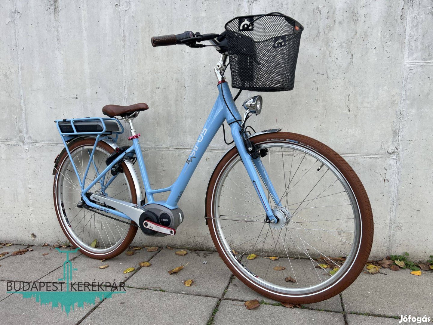 Sinus Női városi trekking 28 Bosch Ebike Pedelec elektromos