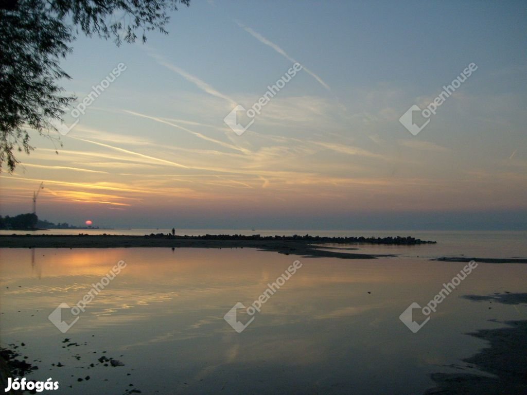 Siófok, eladó társasházi lakás