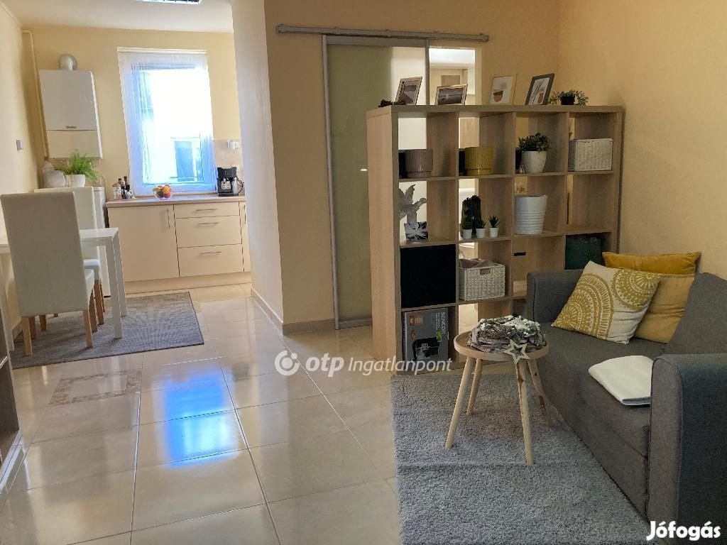 Siófoki eladó 41 nm-es lakás