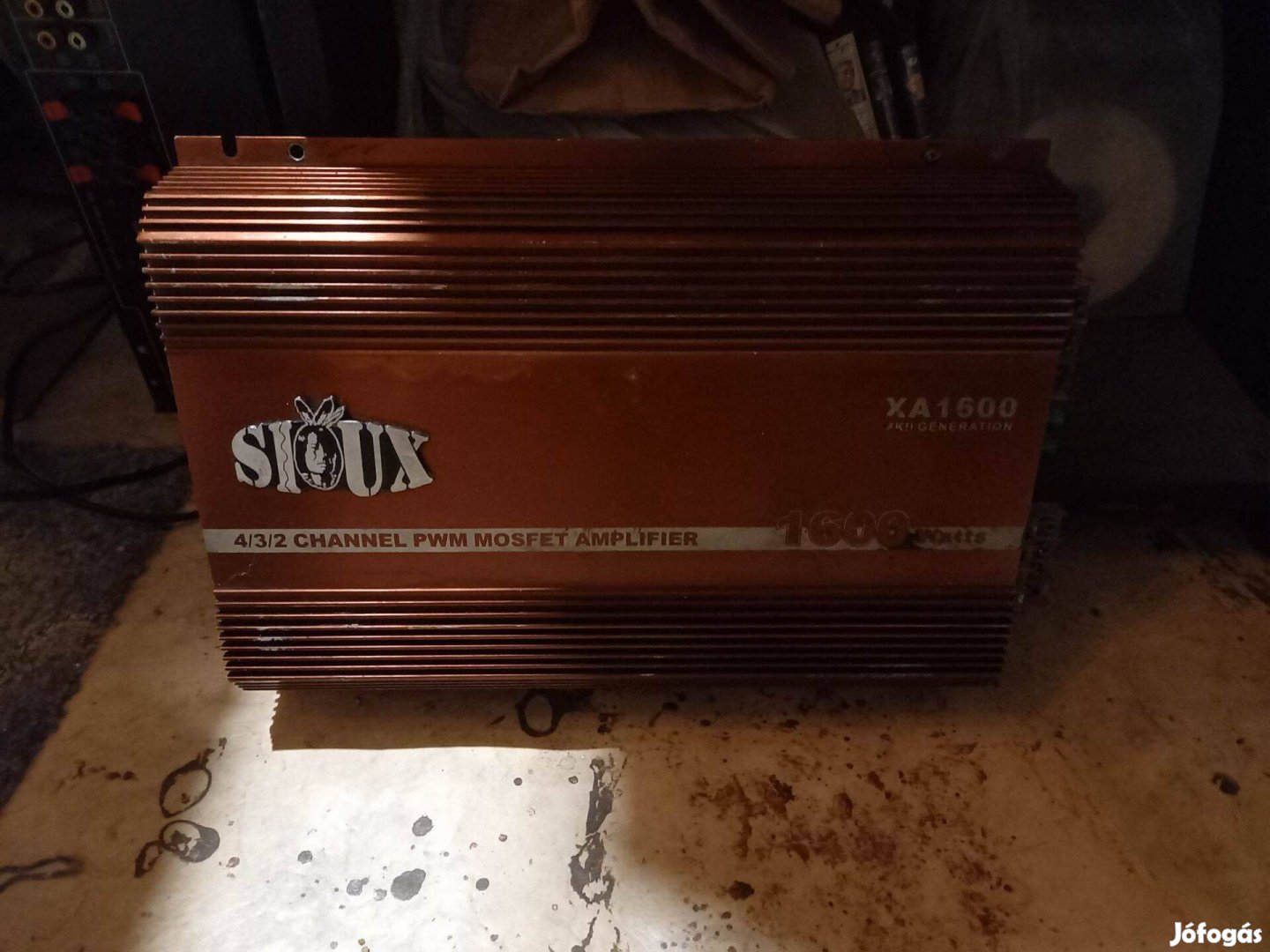 Sioux XA1600 1600 wattos erősítő