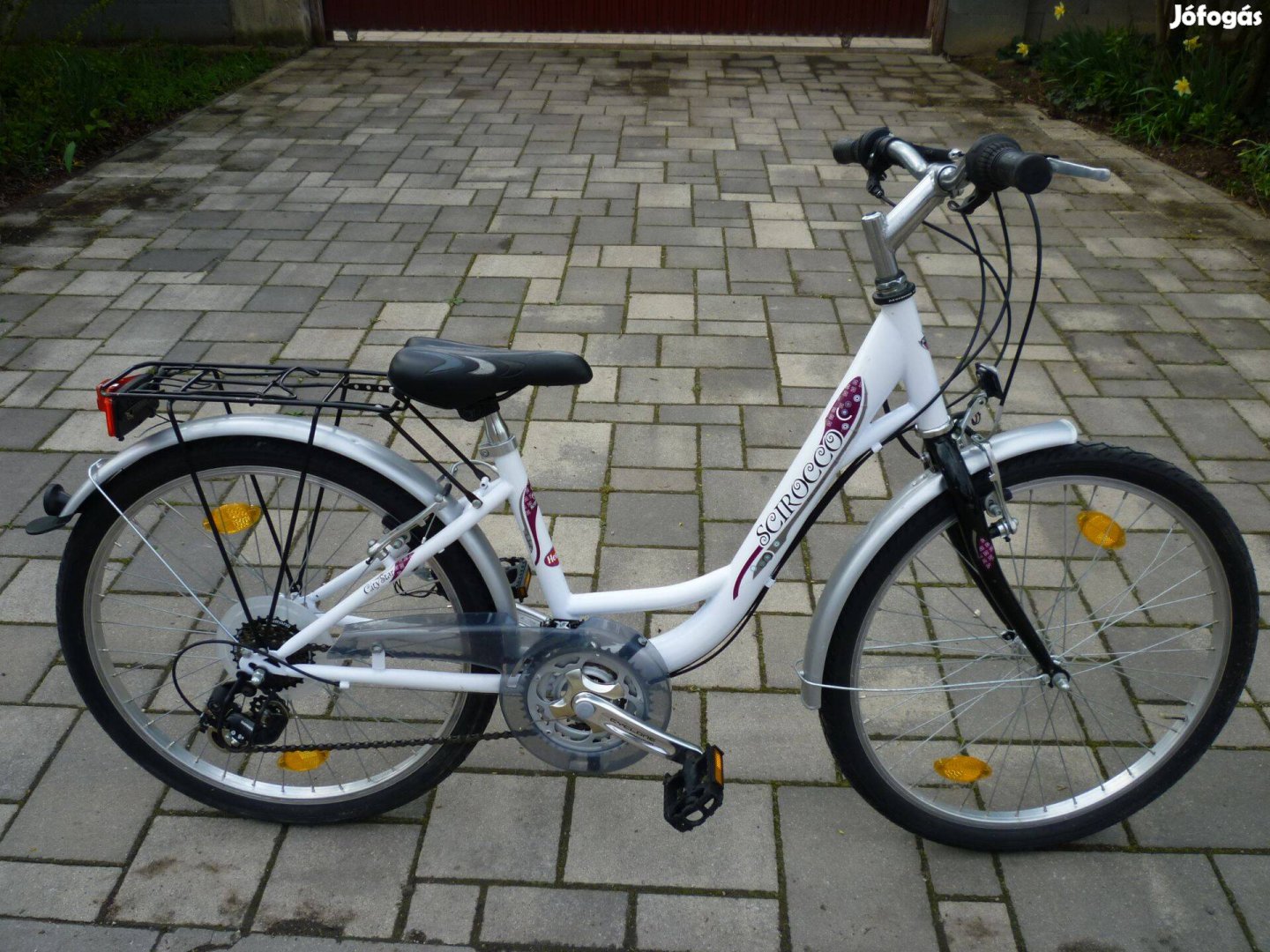 Sirocco 24-es szép újszerű gyermek kerékpár