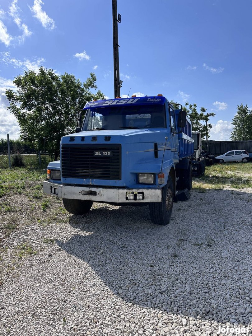Sisu Gyári billencs  mtz Scania volvo man