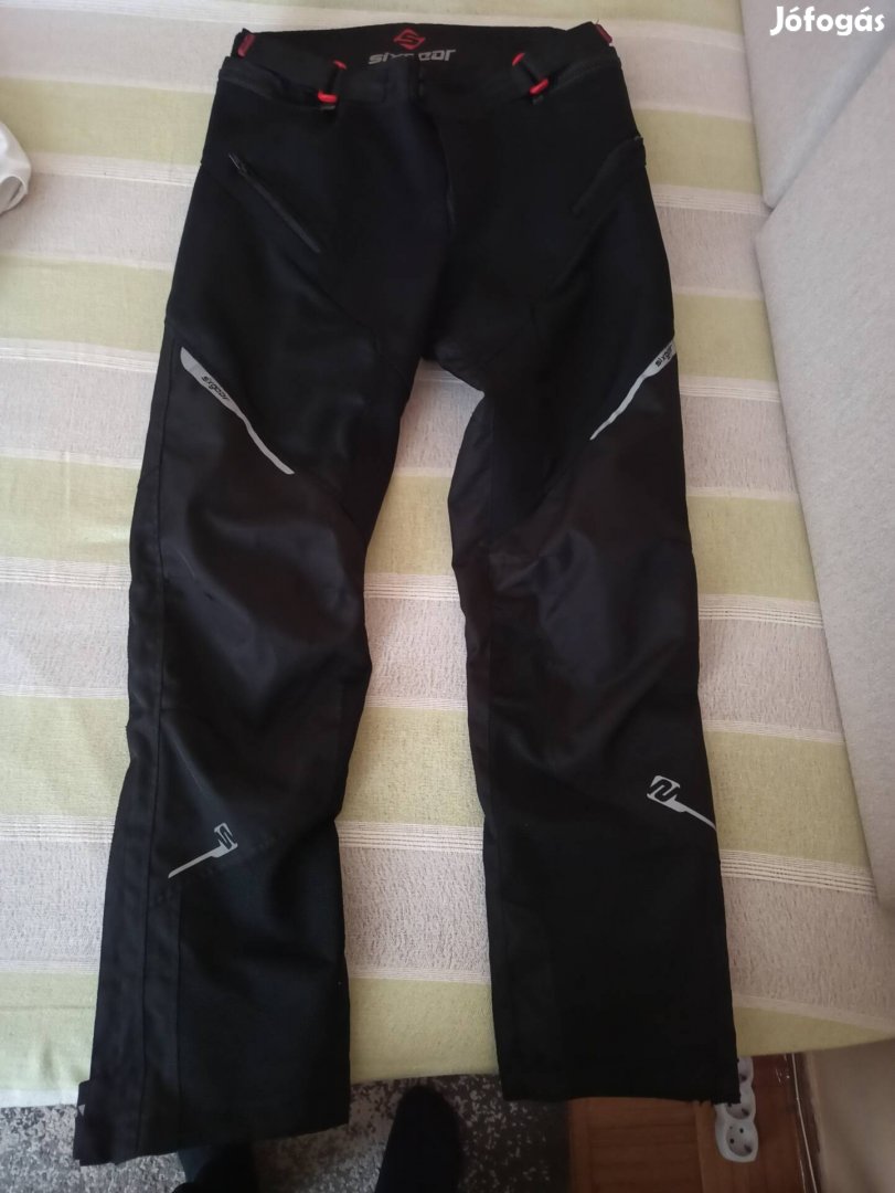 Sixgear Drake XL méretű motoros textil nadrág 