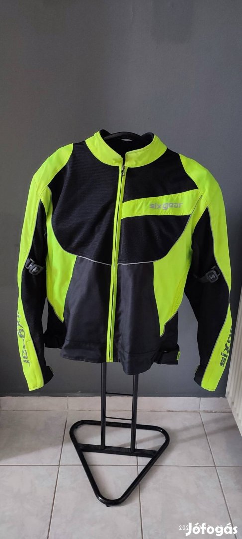 Sixgear Patrol 2XL textil dzseki ajándék level2 gerinc protektorral