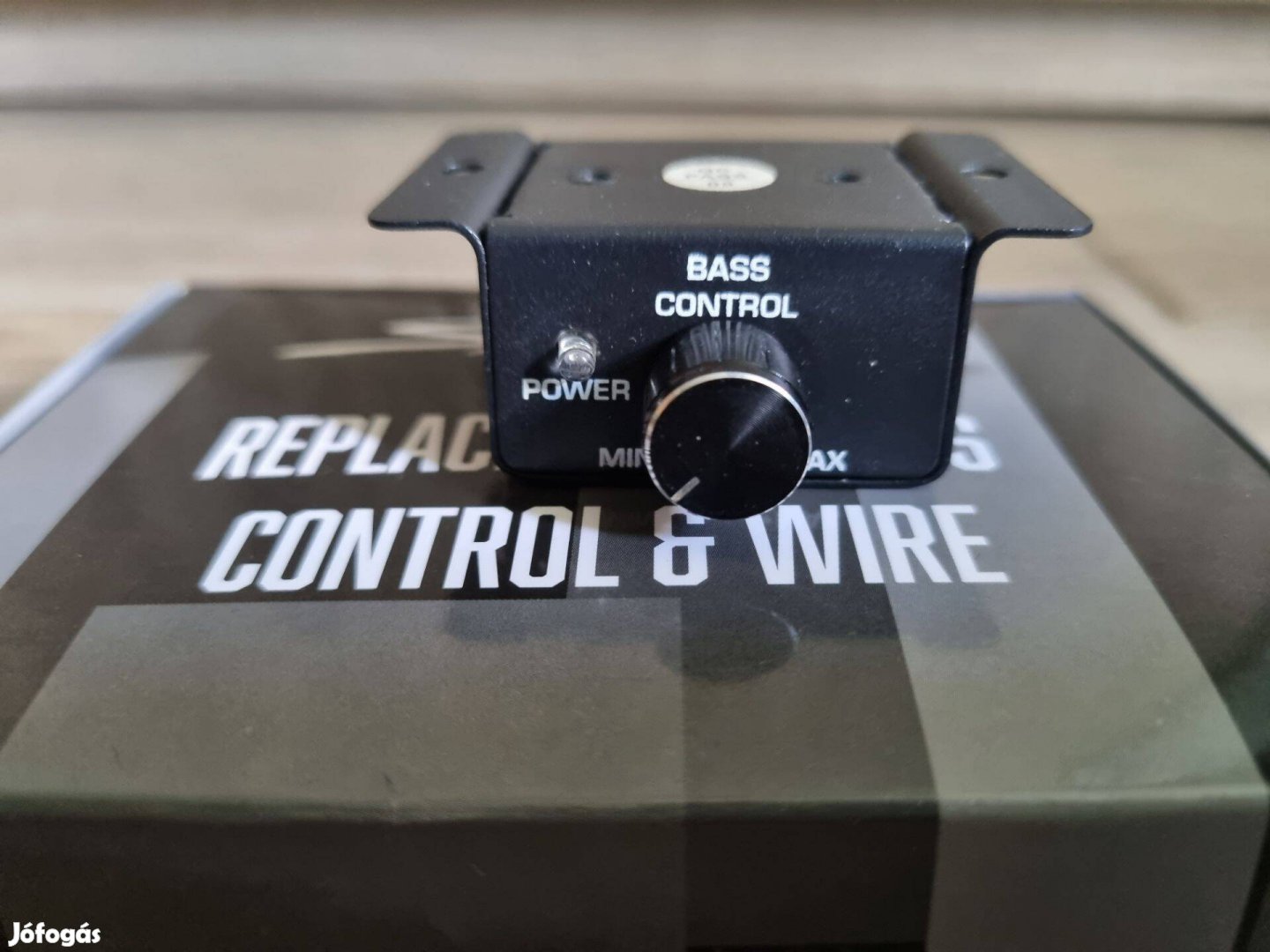 Skar Audio basszus szabályzó