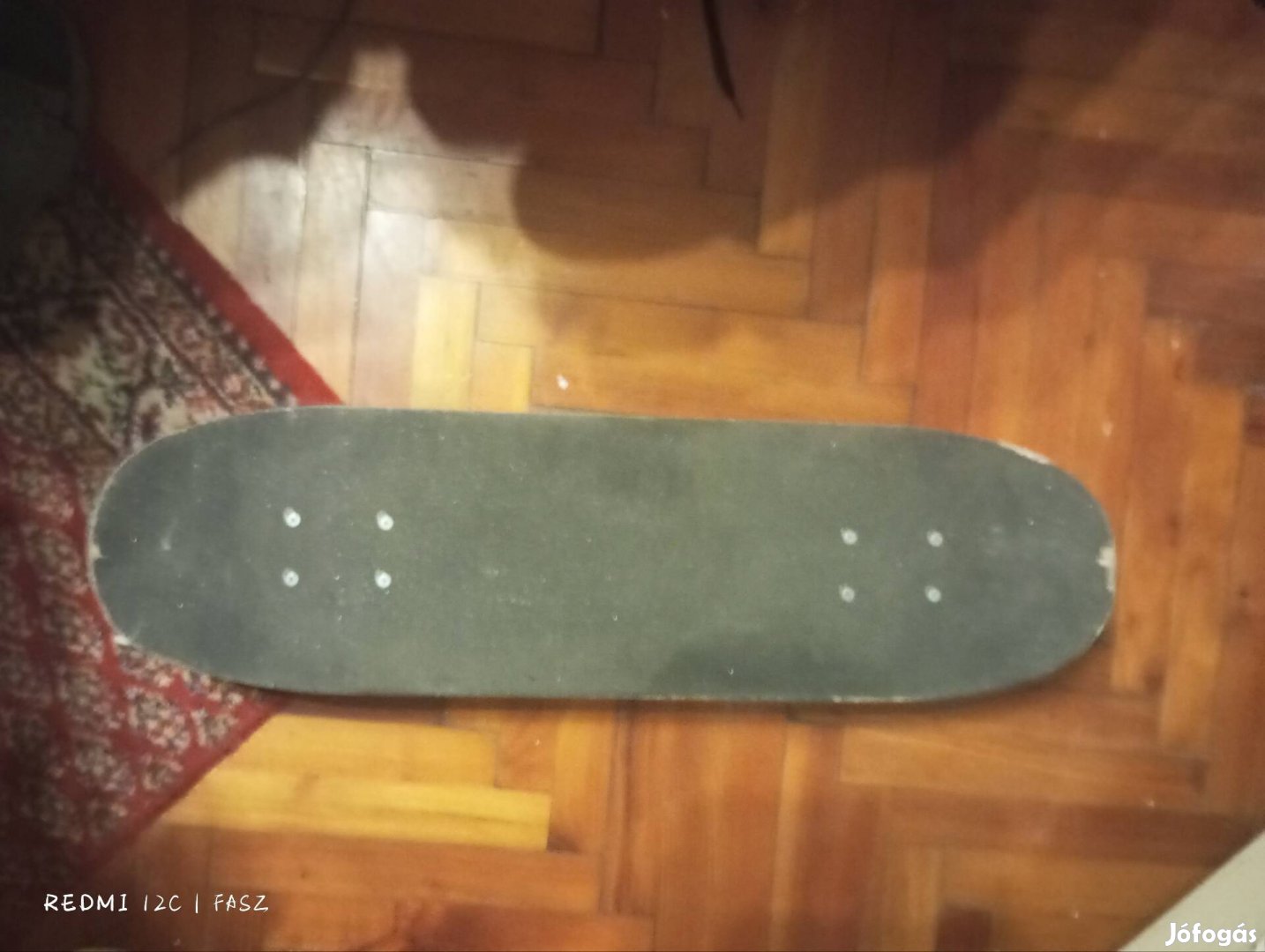 Skateboard eladó