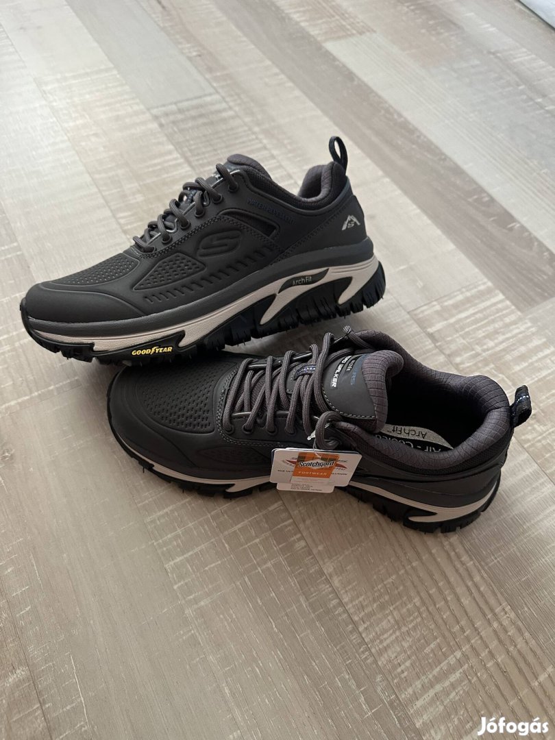 Skechers Arch Fit Road Walker (39,5)