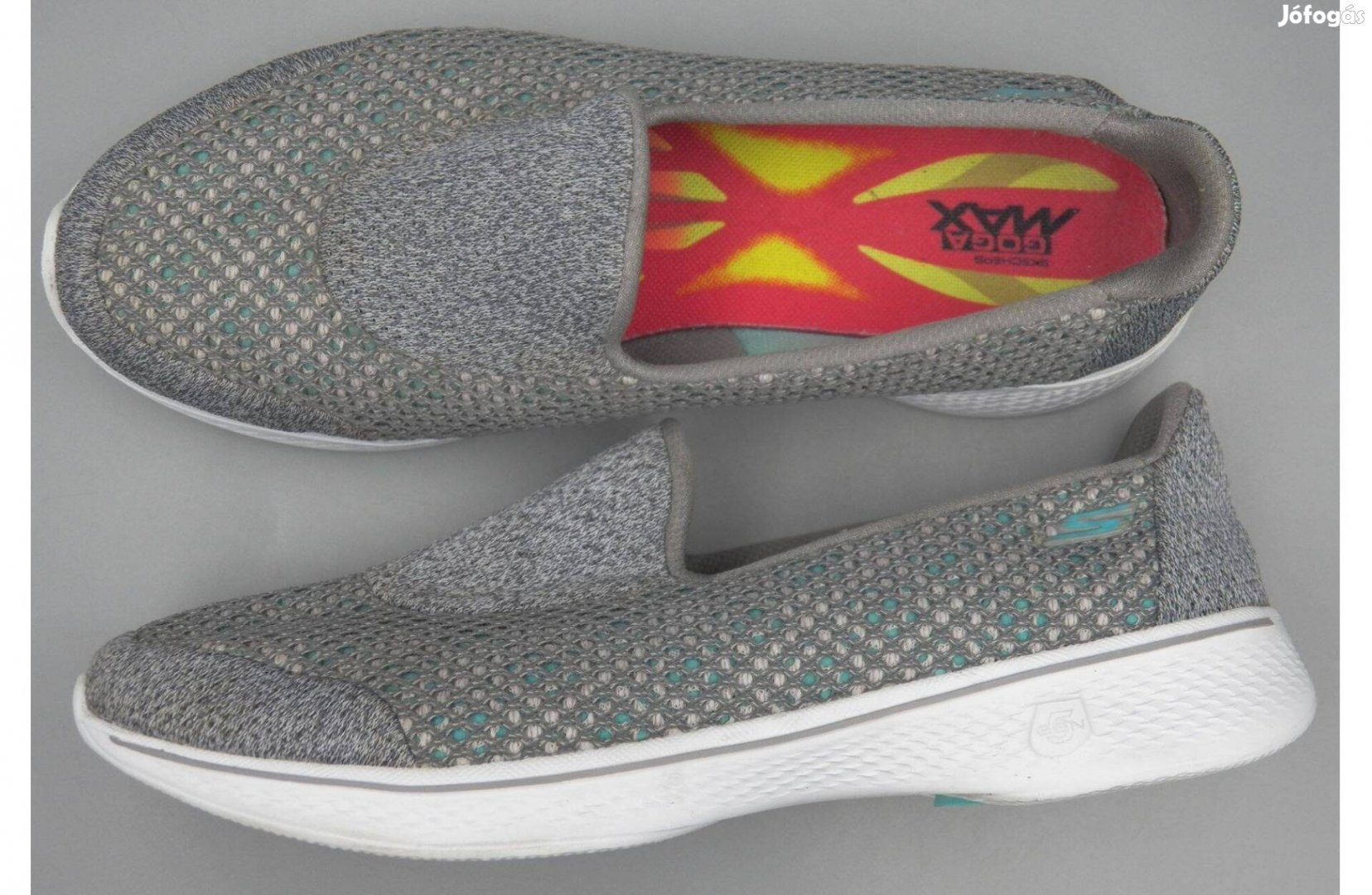 Skechers Gowalk 4 - 41,5 / 42 -es méretre Széles fazonú