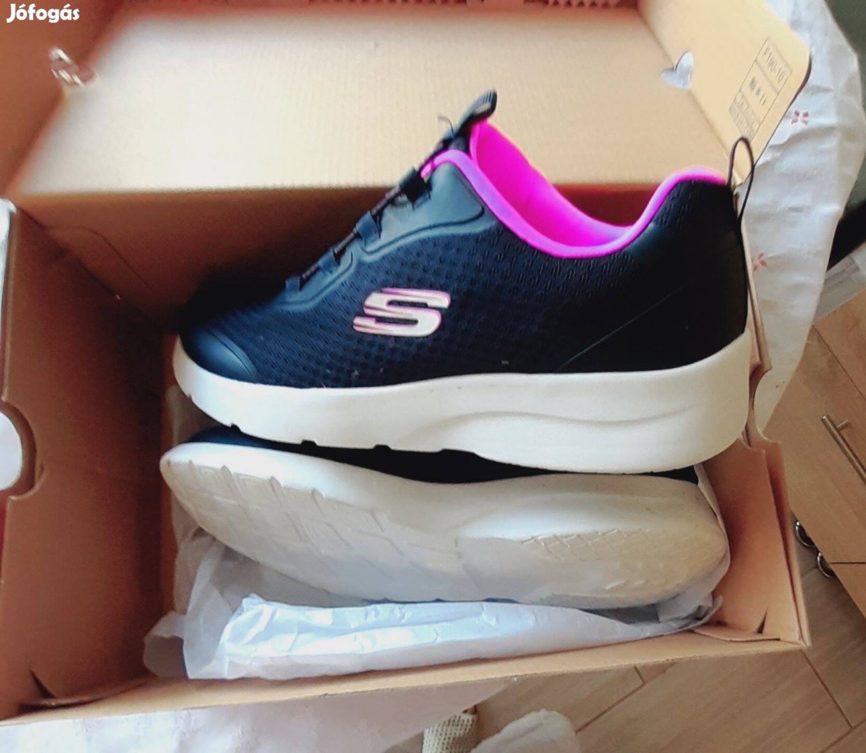 Skechers Memory Foam 40/41-es cipő eladó