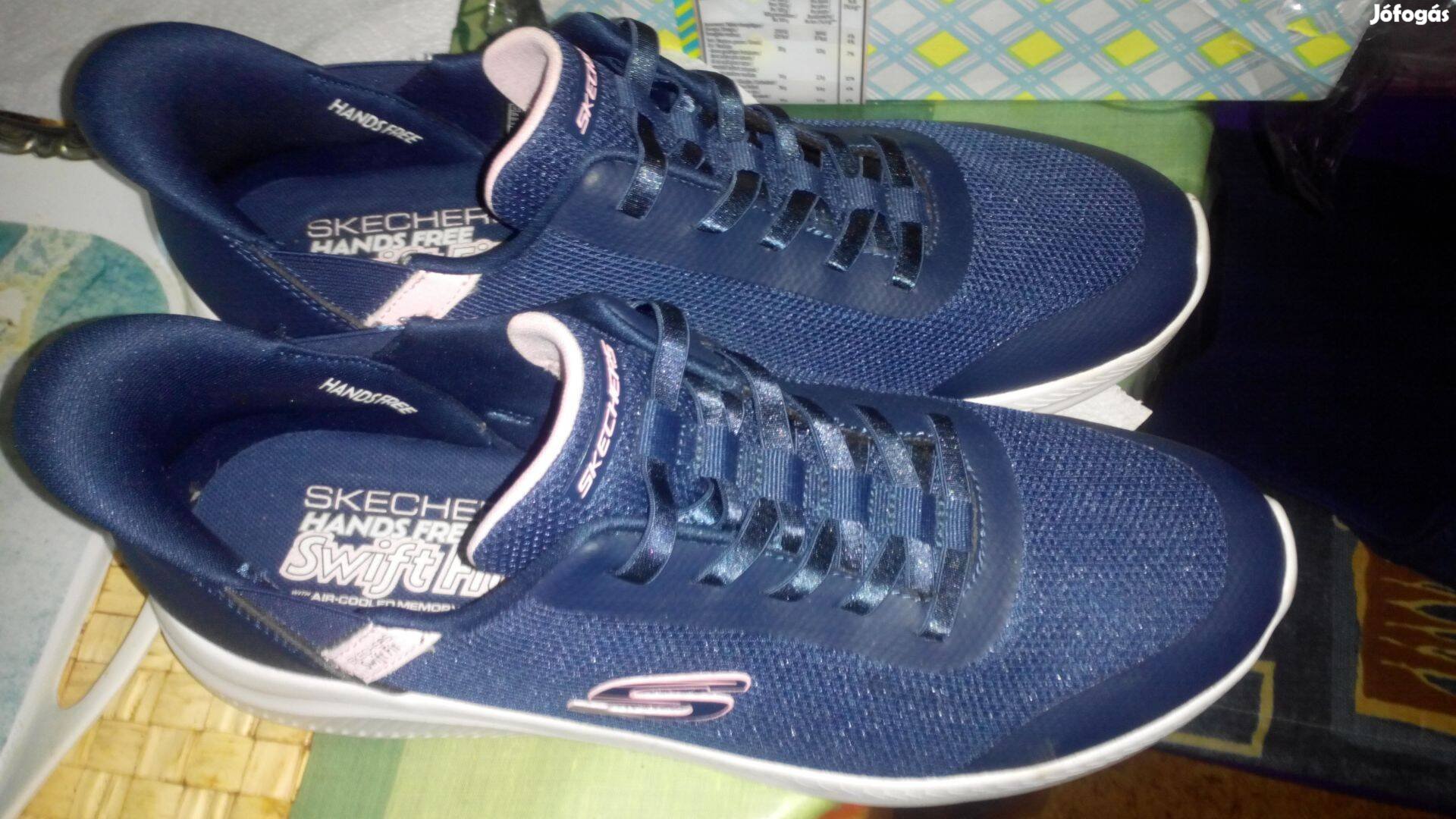 Skechers Swift Fit 41-esnői cipő